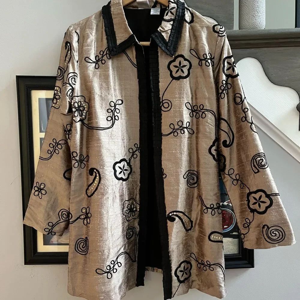 Bleu Bayou Tan & Black Silk Embroidered Jacket sz M EUC